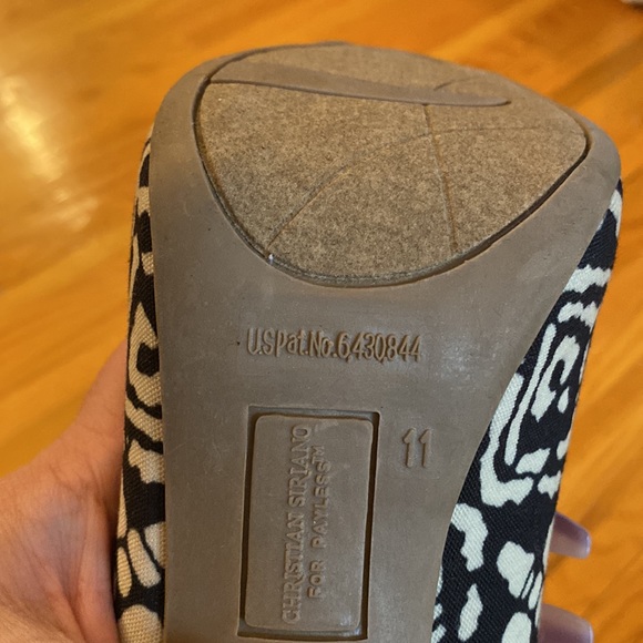 Printed Heels - Size 11 - Picture 5 of 5